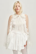 Bridal: The Cape Veil