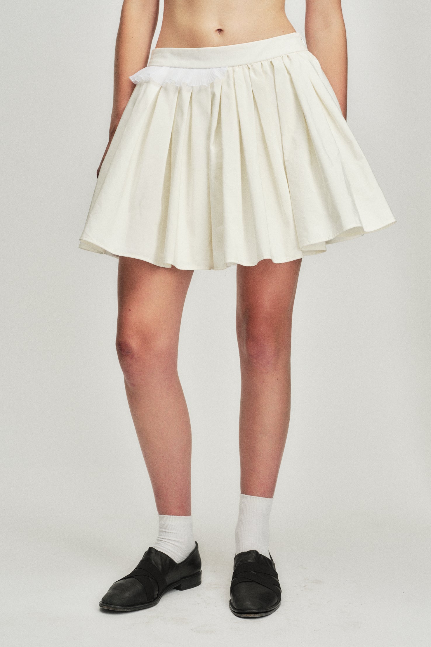 The Signature Skirt In Cream