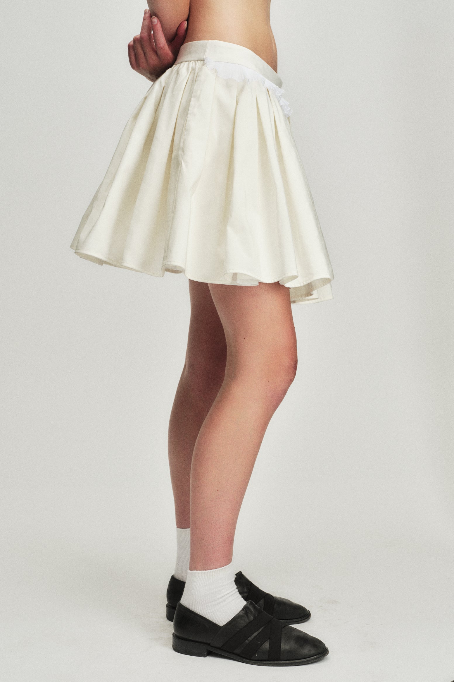 The Signature Skirt In Cream